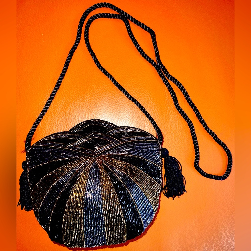 Small cross body bag